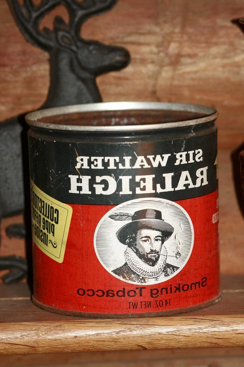 Visual representation of habit loop psychology with cue, routine, and reward cycle